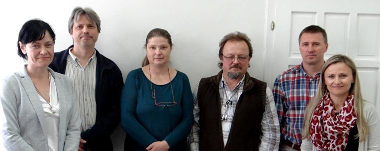 DŮLEŽITÉ KONTAKTY PŘEDSEDNICTVO POTRAVINOVÉ BANKY V OSTRAVĚ Mgr. Helena Balabánová, předsedkyně Kontakt: SPOLEČNĚ-JEKHETANE, o. p. s., U Tiskárny 515/3, 702 00 Ostrava reditel@jekhetane.