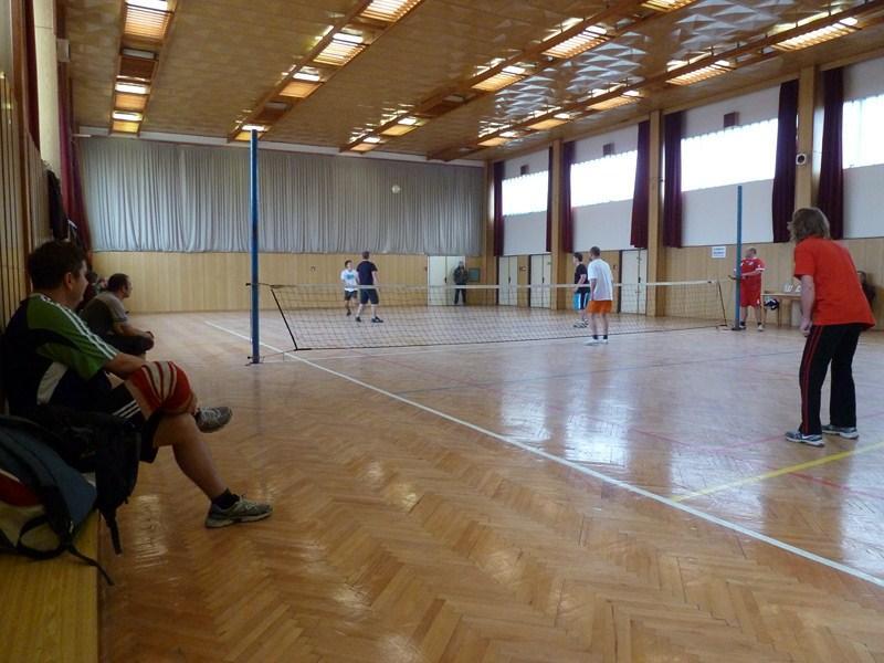 Sál, který po úpravě slouží jako tělocvična pro