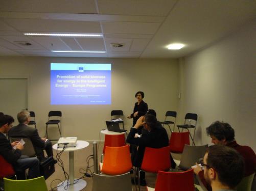 Závěrečný workshop projektu SRCplus Zástupci projektů SRCplus a SUCELLOG se domluvili na uspořádání společného závěrečného workshopu, který se konal v Bruselu dne 15.