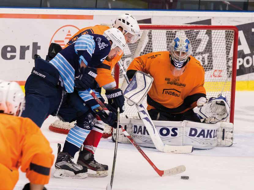 Bitvu o Plzeň vyhrála ZČU Foto: Akademici Sláva vítězům, čest poraženým! To je heslo veškerých sportovních soutěží a turnajů. Pátý ročník bitvy o Plzeň je minulostí.