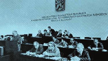 Pravě z tohoto důvodu byla budova bývalého Federálního shromážděni prohlášena v roce 2000 za kulturní památku České