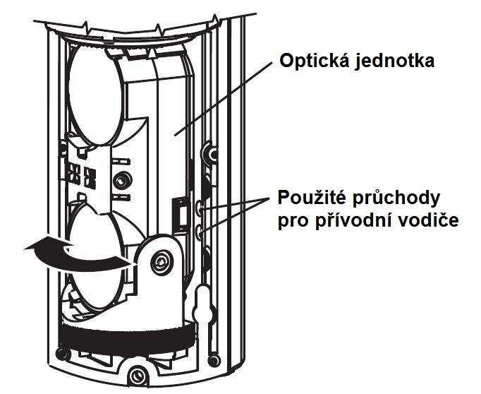 Jakmile odezní poplachová událost a zhasne indikační LED poplachu, je aktivována paměť poplachu a začíná časový interval o délce 5 minut, v jehož průběhu indikační LED paměti poplachu nesvítí.