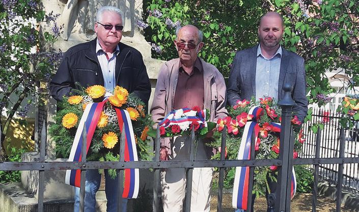 Sokolnický 5/2017 Vydává zastupitelstvo obce Sokolnice zdarma Výročí osvobození Přestože v centru naší obce probíhaly intenzivní práce na jeho nové dopravní podobě, neopomněli starosta obce Mgr. L.