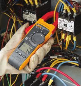 Použití v oblasti topných, ventilačních a klimatizačních zařízení (HVAC) Měření střídavého proudu 600 A Měření napětí 600 V AC a DC Rozsah měření teploty: -10 C až 400 C Měření kapacity 1 000 μf