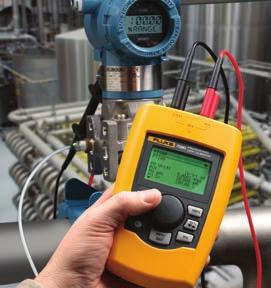 Fluke 707 a 705 umožňuje snadné použití a ovládání jednou rukou.