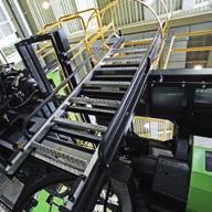 ENGEL famox Připraven za několik sekund: ENGEL famox pomůže minimalizovat čas přípravy strojů a tím zvýšit produktivitu zařízení.