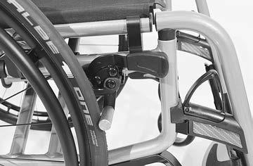 BRZDA Při sníženém brzdném účinku nechejte vozík okamžitě opravit v odborném servisu.
