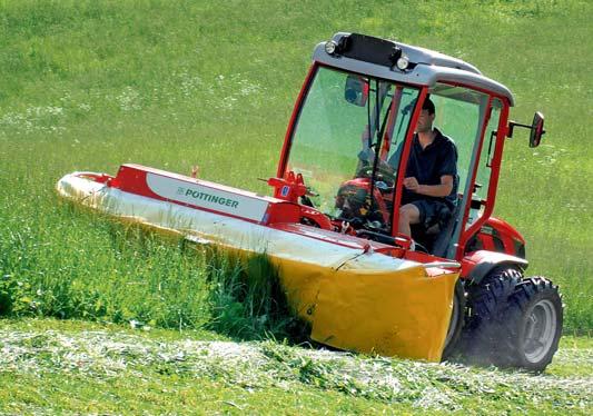 TTR 4400 HST snadno manévrovat a pohybovat se svižně i v nejmenších