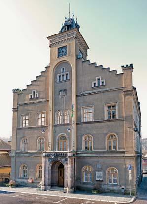 Protože si ale dlouhodobě uvědomuji nesmírnou tíživost situace, snažila jsem se za město vyvinout maximální úsilí a přispět ke zlepšení neutěšeného stavu.