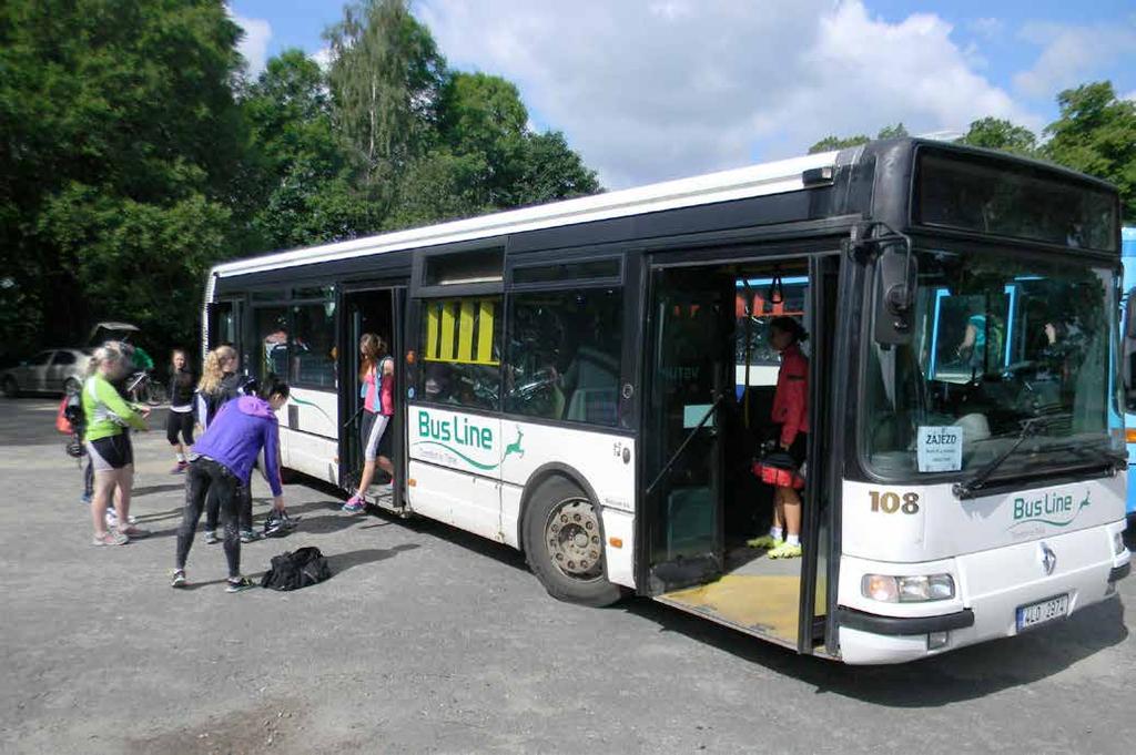 BUSLINE V REGIONECH Smluvní doprava a sezónní linky Turistické autobusy Český ráj Turistické autobusy jsou jednou z významných aktivit několika subjektů působících v cestovním ruchu.