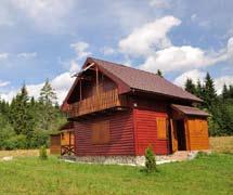 podlahová plocha 180 m 2. Vlastný pozemok 100 m 2.