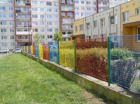 února 2016 v hotelu DOMINO Most, druhý maturitní ples oboru Ekonomika a podnikání a Mechanik seřizovač-mechatronik se konal dne 27. 2. 2016 v DOMINO v Mostě a třetí maturitní ples oboru Bezpečnostně právní činnost se konal 13.