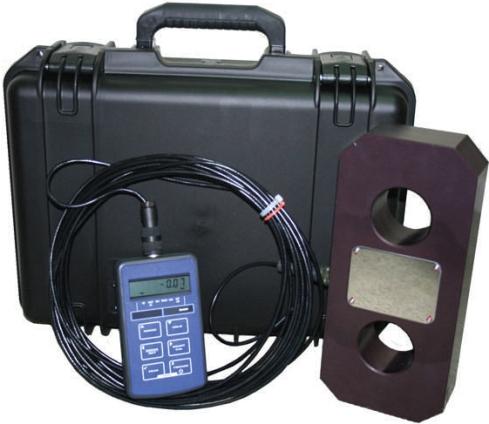 ET Series Závěsný tenzometr servisní set Underhook / Inline Load Link ZÁKLDNÍ LSTNOSTI 1 t 500 t dosah rádiového modulu 200 m IP66 standardní závěsná oka (háky) integrovaný konektor pro připojení