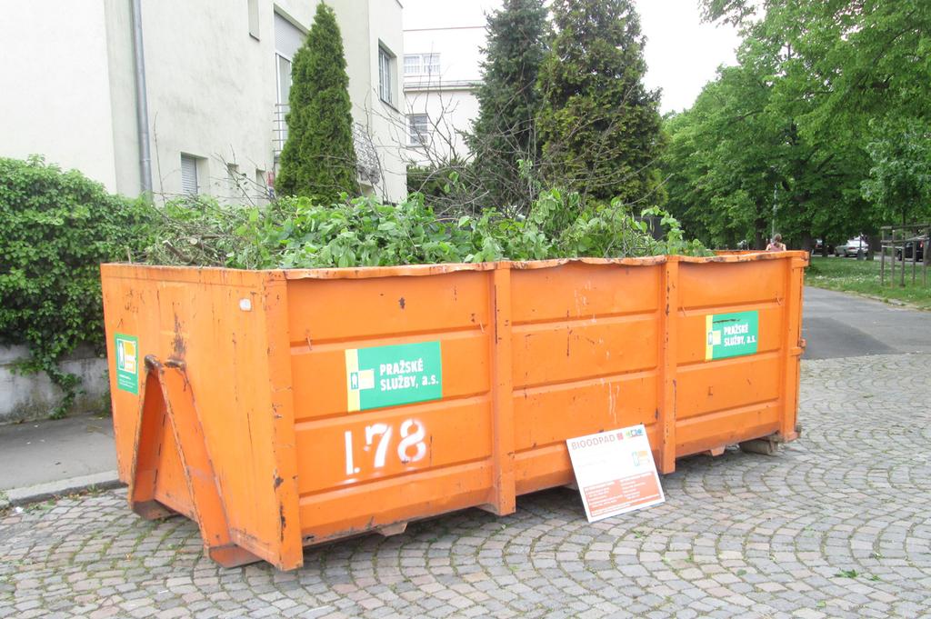 B4 ODPADY f) Bioodpad Stabilní sběrné místo pro sběr bioodpadu v Praze 10 Malešicích Zařízení v Dřevčické ulici, č. p. 803/25 v Praze 10 Malešicích je v provozu od října 2004.