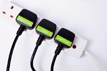 Tisk štítků 6 24 mm Tisk štítků 6 24 mm Tisk štítků 6 36 mm, rozlišení 360 dpi Připojení k PC USB port Připojení