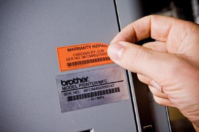 Tisk štítků 6 24 mm Připojení k PC USB port / WiFi Rozlišení tisku 300 dpi Základní software v paměti popisovače