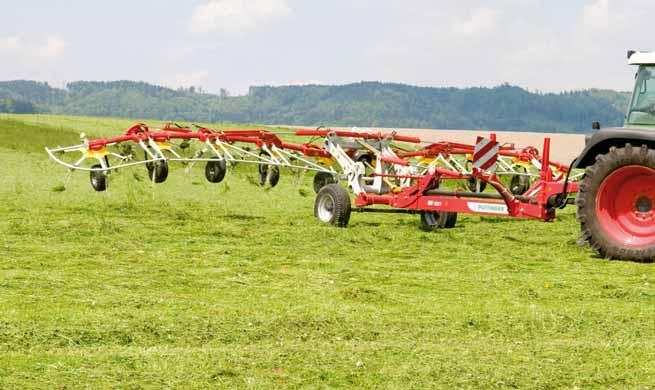 HIT 10.11 T HIT 10.11 T HIT 10.11 T Nová dimenze Přednosti Univerzální závěs Přestavitelný závěs do horní nebo spodní polohy. Kompaktní při dopravě Stabilní nosný rám.