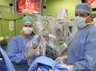 Květen Interní klinika 1. LF UK a ÚVN pořádala 27. dubna 2017 v Kongresovém centru ÚVN tradiční odbornou konferenci Aktuální gastroenterologie XXXII.