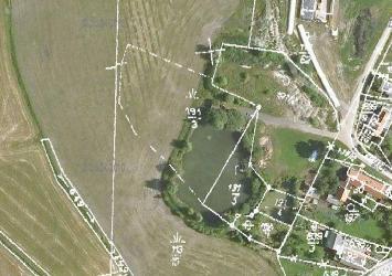třída ochrany stávající účelová komunikace k zařízení zemědělské výroby Plocha nenarušuje organizaci zemědělského půdního fondu, nenarušuje hydrologické a odtokové poměry v území, doplňuje síť