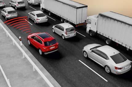 34 Bezpečnosť 35 BLIND SPOT DETECT Funkcia Blind Spot Detect pomocou radarových