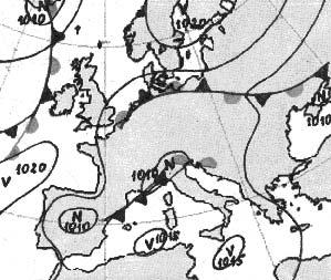 Obr. 2 Přízemní mapa z 5. 8. 18:00 UTC. Fig. 2. Surface chart from 5 August 18:00 UTC.
