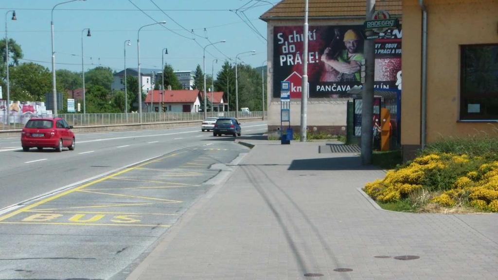 ve stavbě) Obrázek 10: Neúplnost prvků