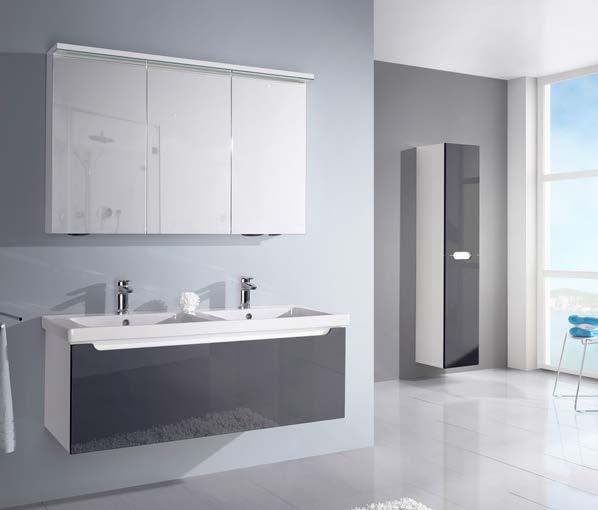 Color HRAVÝ, VARIABILNÍ A SVĚŽÍ Bezúchytkový, moderní, designově variabilní, a přitom prostorově velkorysý, takový je COLOR.