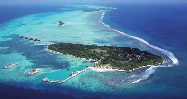 Hotel Adaaran Select Hudharan Fushi Resort vhodný pro aktivní dovolenou i pro rodiny s dětmi.