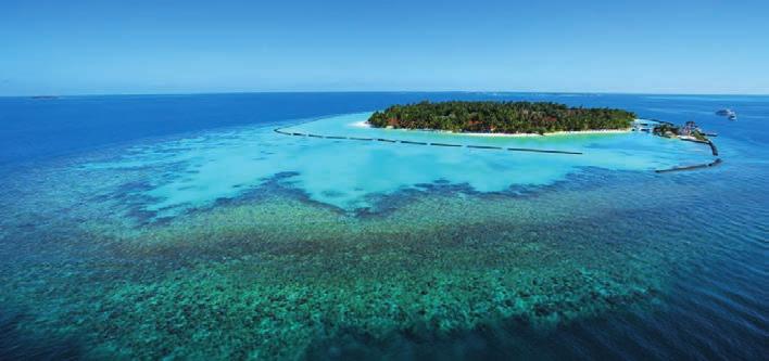 Kurumba Maldives Resort Doporučujeme náročnějším klientům. Oblíbený resort pro velký výběr ubytování, kvalitní restaurace, příjemné prostředí a pláže, vhodný pro jednotlivce i rodiny s dětmi.