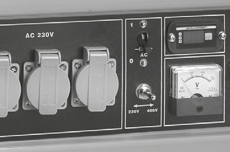 Přepnutí třípolohového kolíku do střední pozice vypne napájení 230 a 400 V napěťového okruhu centrály.