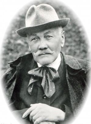 Bobekovou a E. Potočovou. prvé miesto obsadil Adam Burčík z 5. B triedy. Poslednou kategóriou boli žiaci 7. až 9.ročníka, sekundy, tercie a kvarty, kde už boli aj náročnejšie diela na prednes.