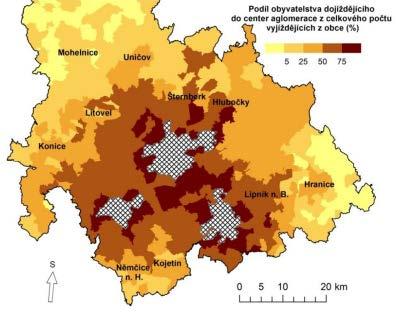 Obr. 4: Denně dojíždějící do zaměstnání do jádra aglomerace z celkového počtu vyjíždějících z obce. Vymezení území aglomerace odpovídají (resp.