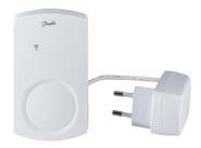 Řídicí systémy pro vytápění DEVIlink TM WiFi centrální řídicí jednotku s barevným dotykovým displejem, USB vstupem, napájení z elektroboxu snímač teploty prostorový s displejem a možností nastavení