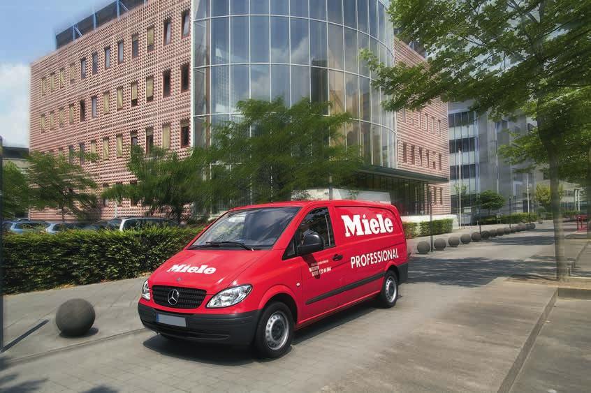 Miele, spol. s r.o. Holandská 4 639 00 Brno Tel.: 543 553 111 Fax: 543 553 149 Servis-tel.: 800 MIELE1 (800 643 531) Servis-fax: 543 553 139 E-mail: info@miele.cz Internet: www.miele.cz Miele s. r. o.