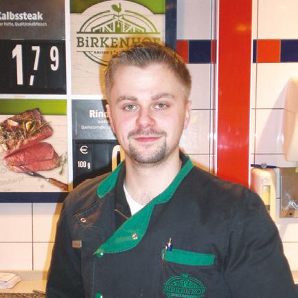Komunikace Daniel má velice dobré komunikační dovednosti. Daniel je přátelský a má dobrý smysl pro humor. Daniel bez problémů komunikuje se zákazníky.