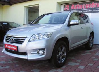 000 Kč Kia Carens 1,7 CDRi 136 PS Exclusive, RV 2014, 133.413 km, 100 kw, pal. poč., aut.