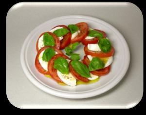 Predjedlá 100g Caprese - mozzarella s paradajkou 7 /mozzarella prekladaná s paradajkou, preliata bazalkový olejom 2.70 70g Zapekané slimáky s cesnakovo-bylinkovým maslom 7,14 3.
