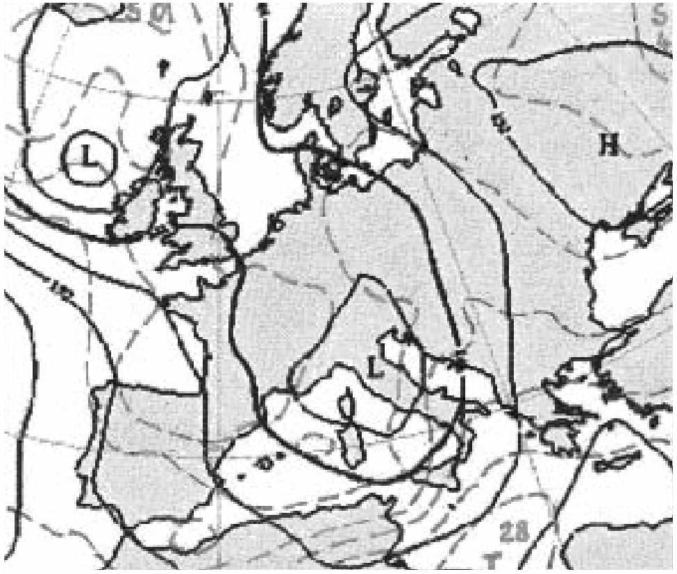 Obr. 25 Mapa hladiny 500 hpa z 11. 8. z 00:00 UTC. Fig. 25. Chart of the 500 hpa level from 11 August 00:00 UTC.
