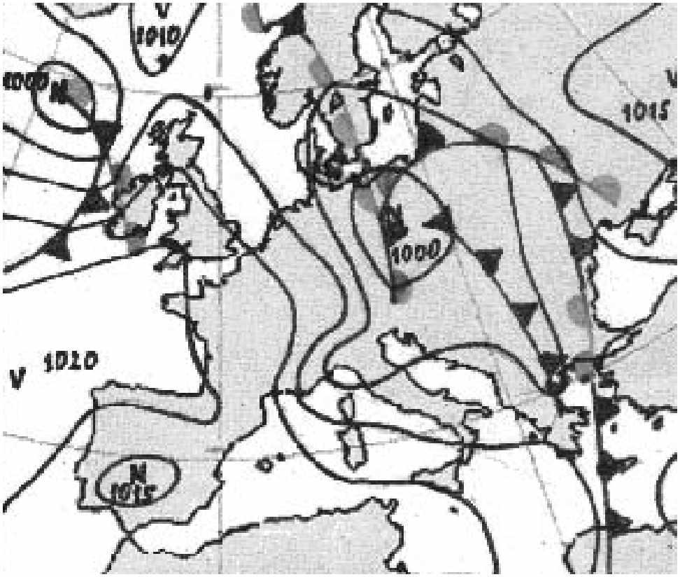 Fig. 32. Surface chart from 12 August 12:00 UTC. 174 Meteorologické zprávy, 55, 2002
