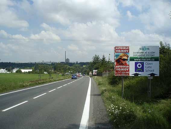 Informace z radnice Mizí billboardy na příjezdu do Říčan Příjezdová komunikace z dálničního přivaděče do Říčan byla do nedávna lemována reklamními billboardy.