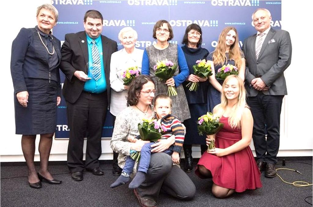 8 Středisko VÝZVA integrační klub BRÁNA DOBROVOLNÍK ROKU 2017 Ostrava již sedm let oceňuje práci dobrovolníků působících