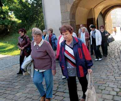 Na Tylově paloučku se neporušila tradice sousedského posezení v krásné