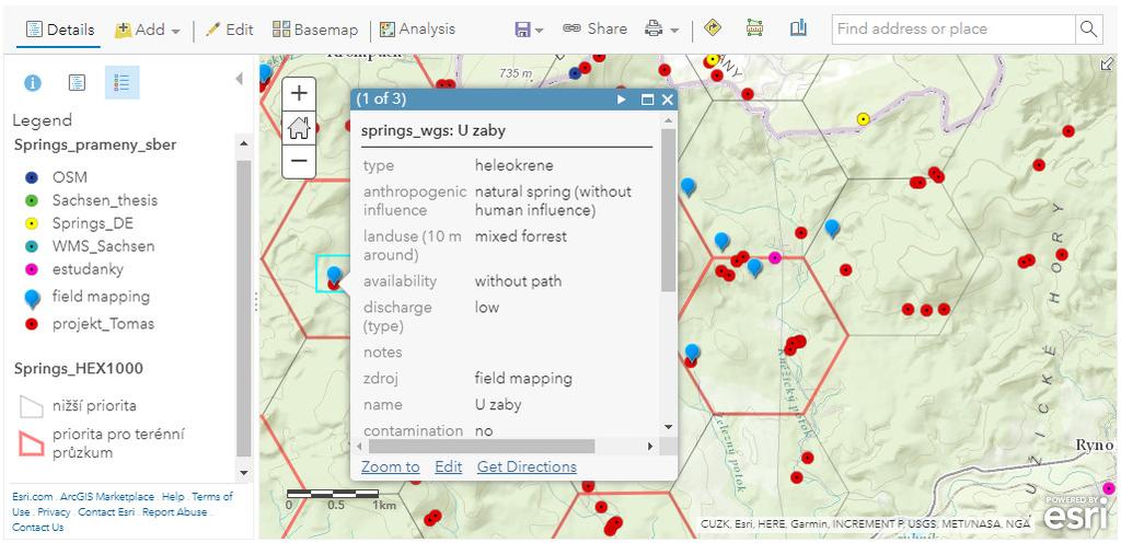 Obr. 3. Pracovní mapa jako podklad při jednání týmu expertů zpracovaná v prostředí ArcGIS Online. Hexagony na mapě sloužily k rozdělování práce terénním pracovníkům a jejich kontrole.