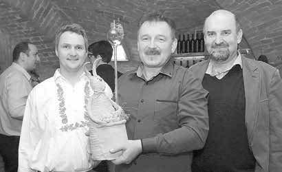 patro výš v Redutě. Celkem se tak na Bělinku vybralo 10 000 korun, což je polovina nákladů na pořízení speciální odsávačky.