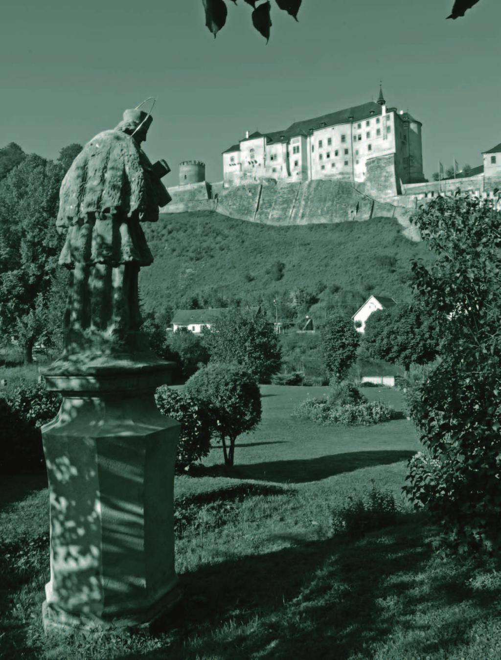 Cestovní ruch Před novou turistickou sezonou vydala společnost Posázaví o.p.s. pojedenácté tradiční propagační brožuru představující přírodní zajímavosti, památky, ubytovací i restaurační zařízení, sportovní a kulturní areály v regionu Posázaví.