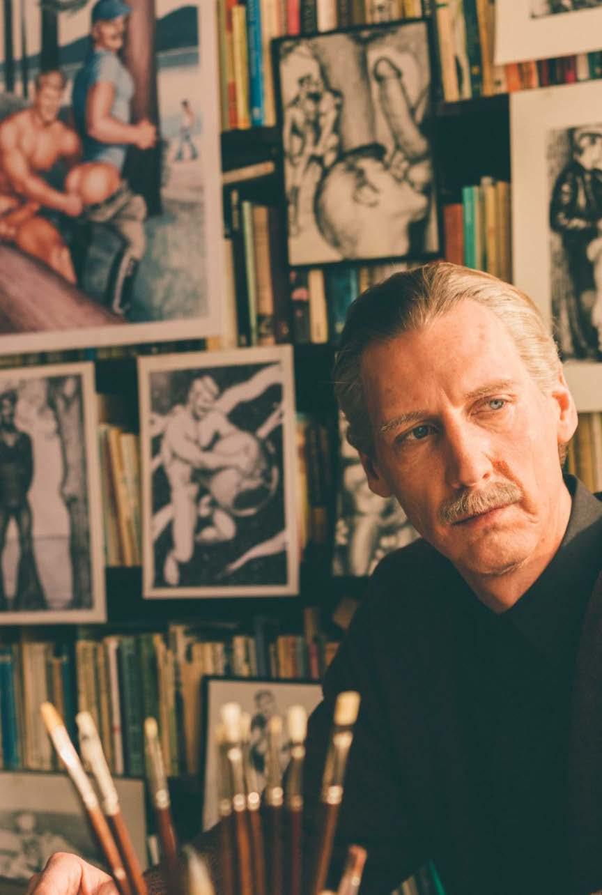 Vyjádření distributora První reprodukce kreseb Tom of Finland jsem viděl někdy před 15 lety na studijním pobytu ve Vídni a už tehdy mě zaujal kontrast mezi jemností techniky kresby a záměrně