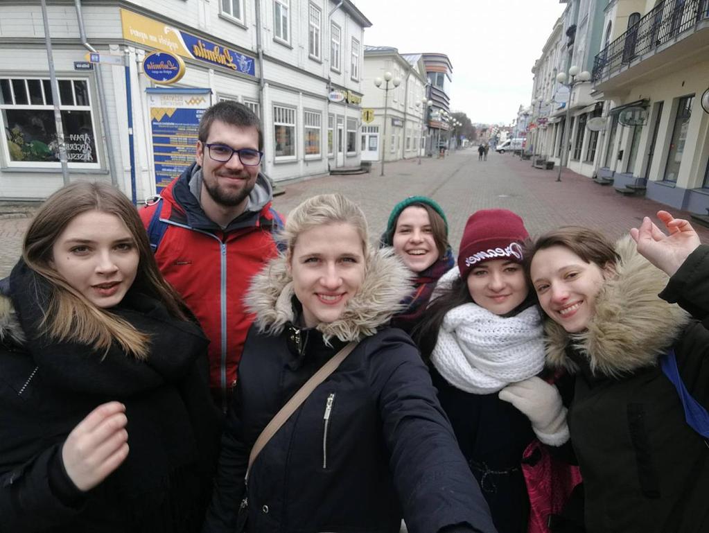 hlavním městě země. Větší výlety jsme podnikly až s příchodem jara a s mírným oteplením.