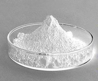 2.5 Chemické přísady v keramickém průmyslu 2.5.1.1 Hexametafosfát sodný Též nazývaný jako Grahamova sůl či polyfosforečnan sodný.