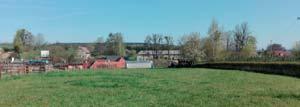 Prodej venkovského domu se zahradou (1410 m 2 ) v obci Javorník u Svitav. CENA: 1.750.000,- Kč včetně provize RK. PENB G 11.