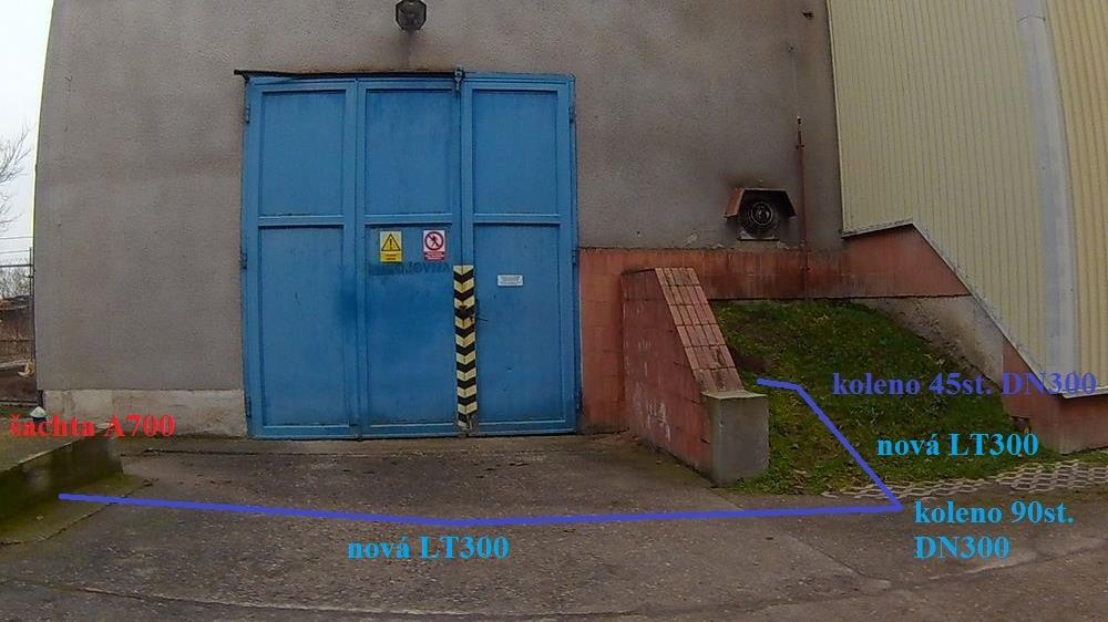 5. dodávka 2ks hrdlového kolene 45 z tvárné litiny DN300 vč. jištění a mezilehlého seku LT300 dl. 0,4m 6. dodávka potrubí LT300 dl.